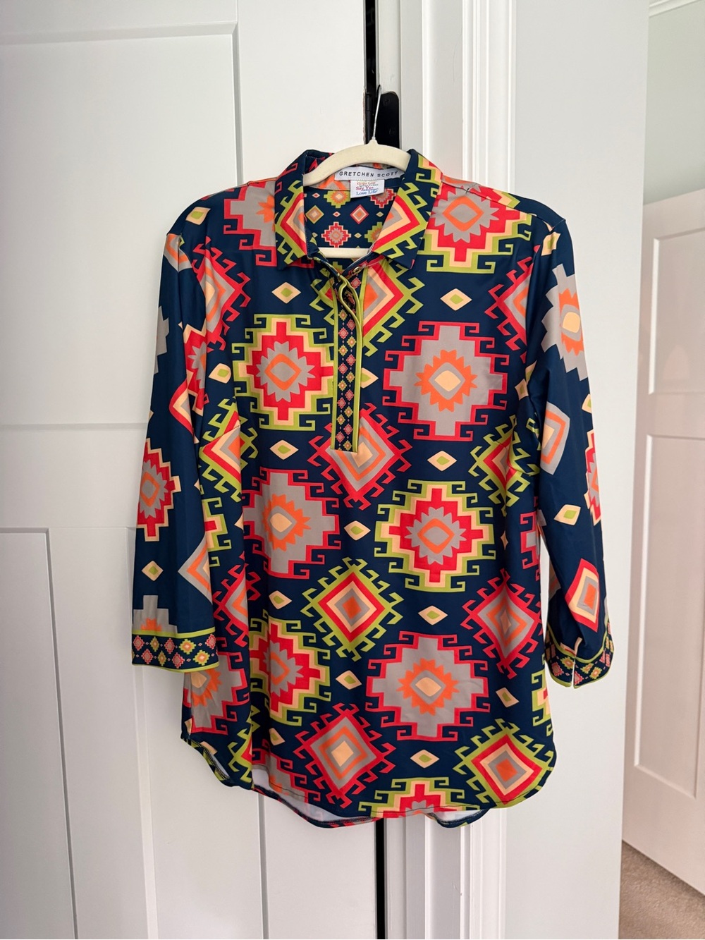 Gretchen‎ Scott Blue Collar Blouse V Neck Top